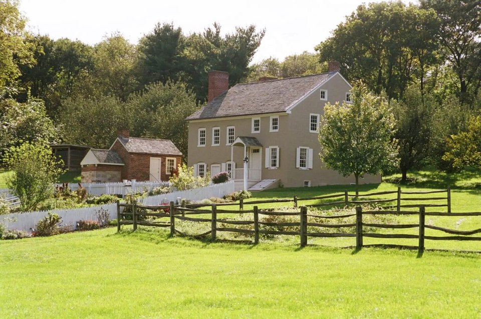 house at Burnside Plantation