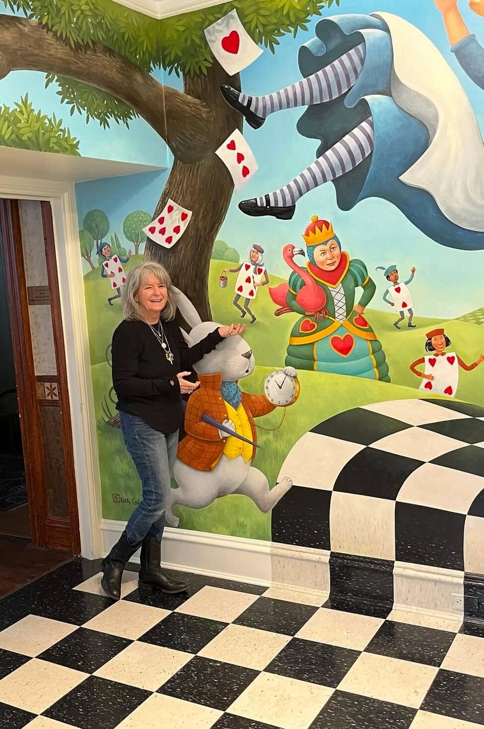"Alice in Wonderland" mural coming to Historic Bethlehem's Kemerer Museum of Decorative Arts