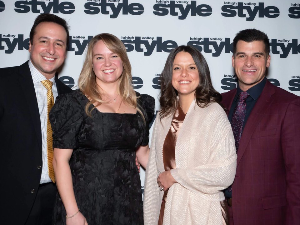 Holiday Dinner & Auction