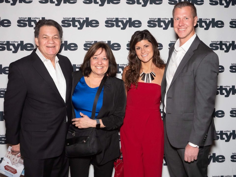 Holiday Dinner & Auction