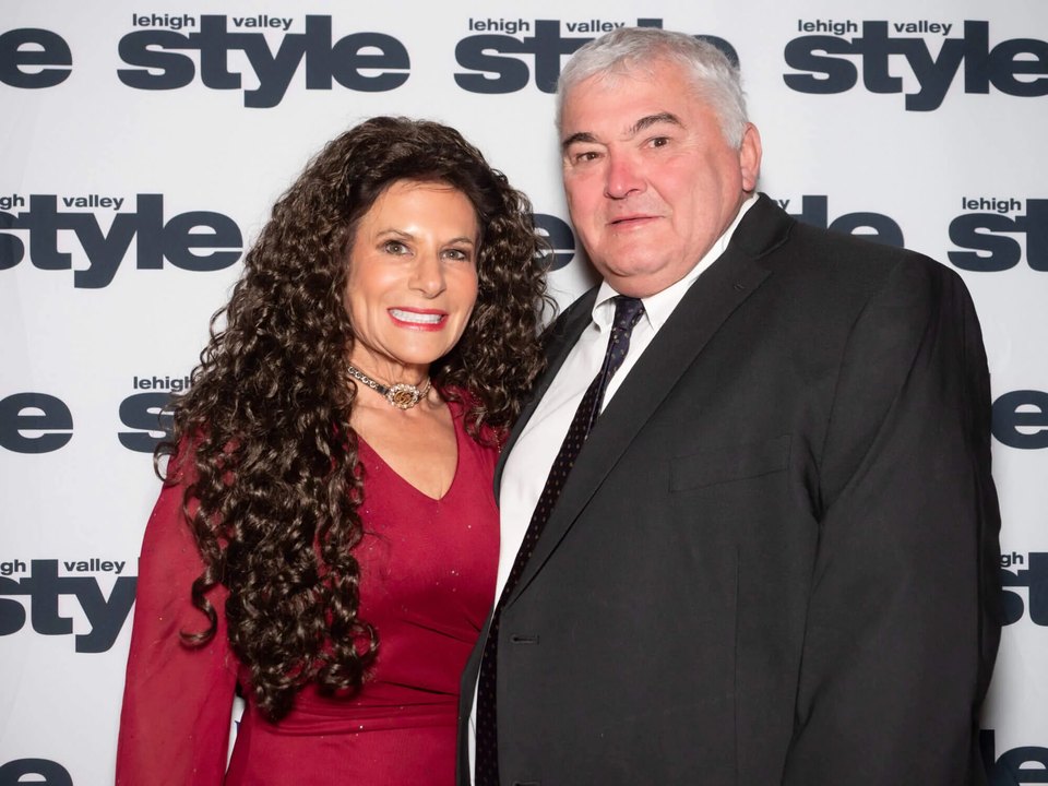 Holiday Dinner & Auction