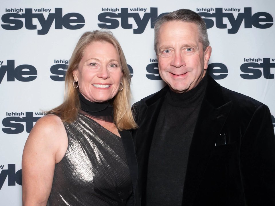 Holiday Dinner & Auction