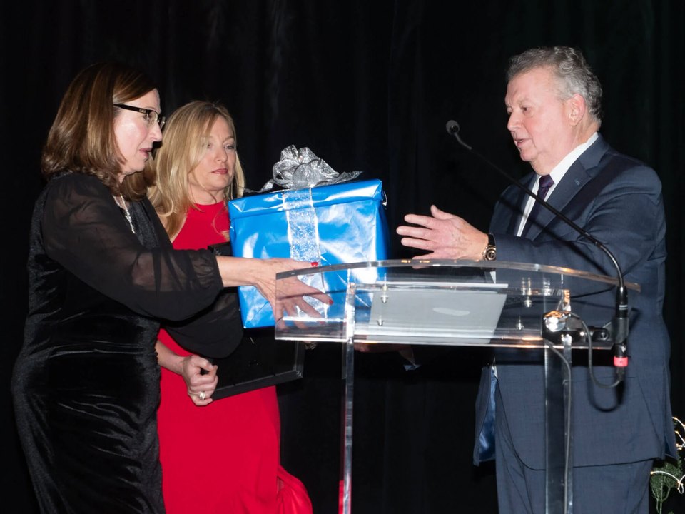 Holiday Dinner & Auction