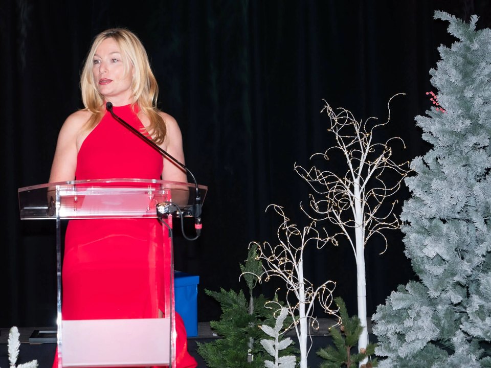 Holiday Dinner & Auction