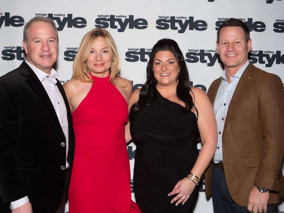 Holiday Dinner & Auction