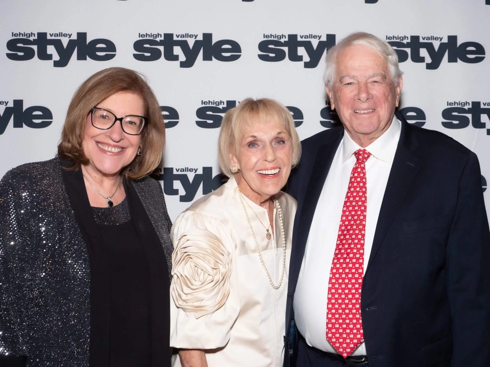 Holiday Dinner & Auction