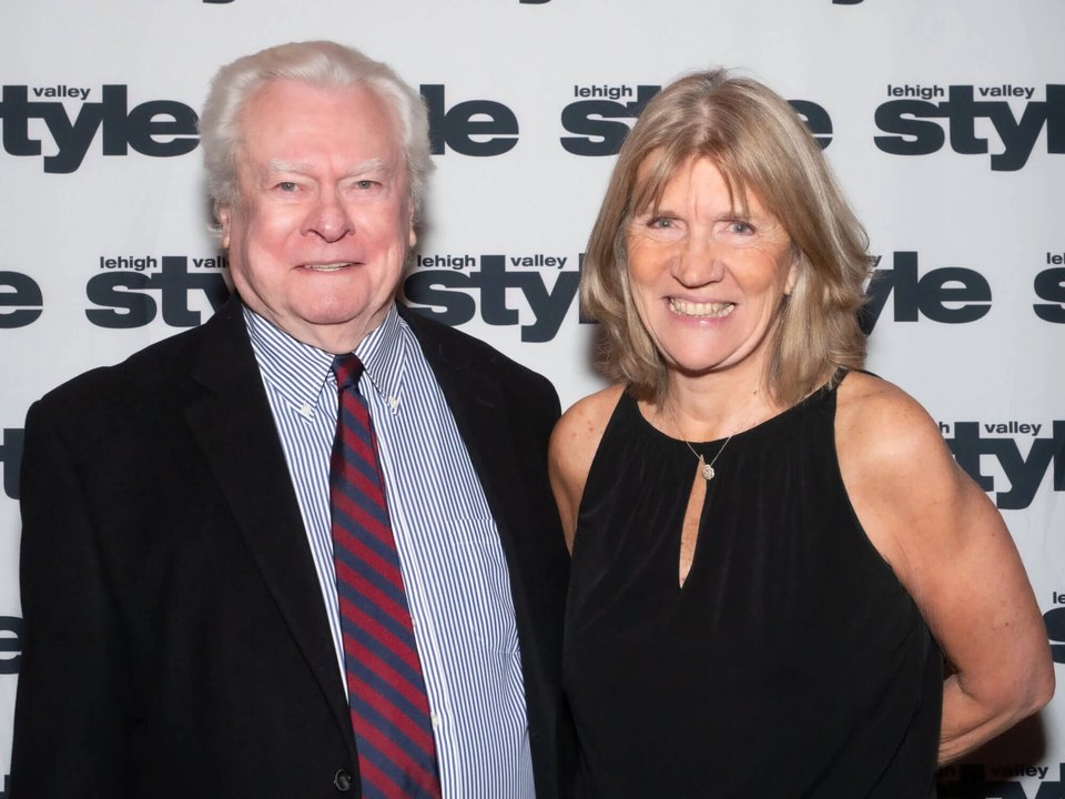 Holiday Dinner & Auction