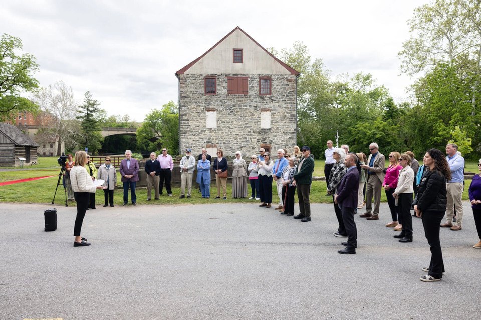 Steel Rises for the Overlook on History