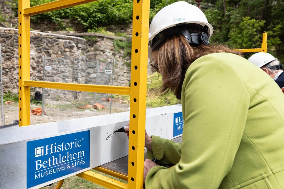 Steel Rises for the Overlook on History