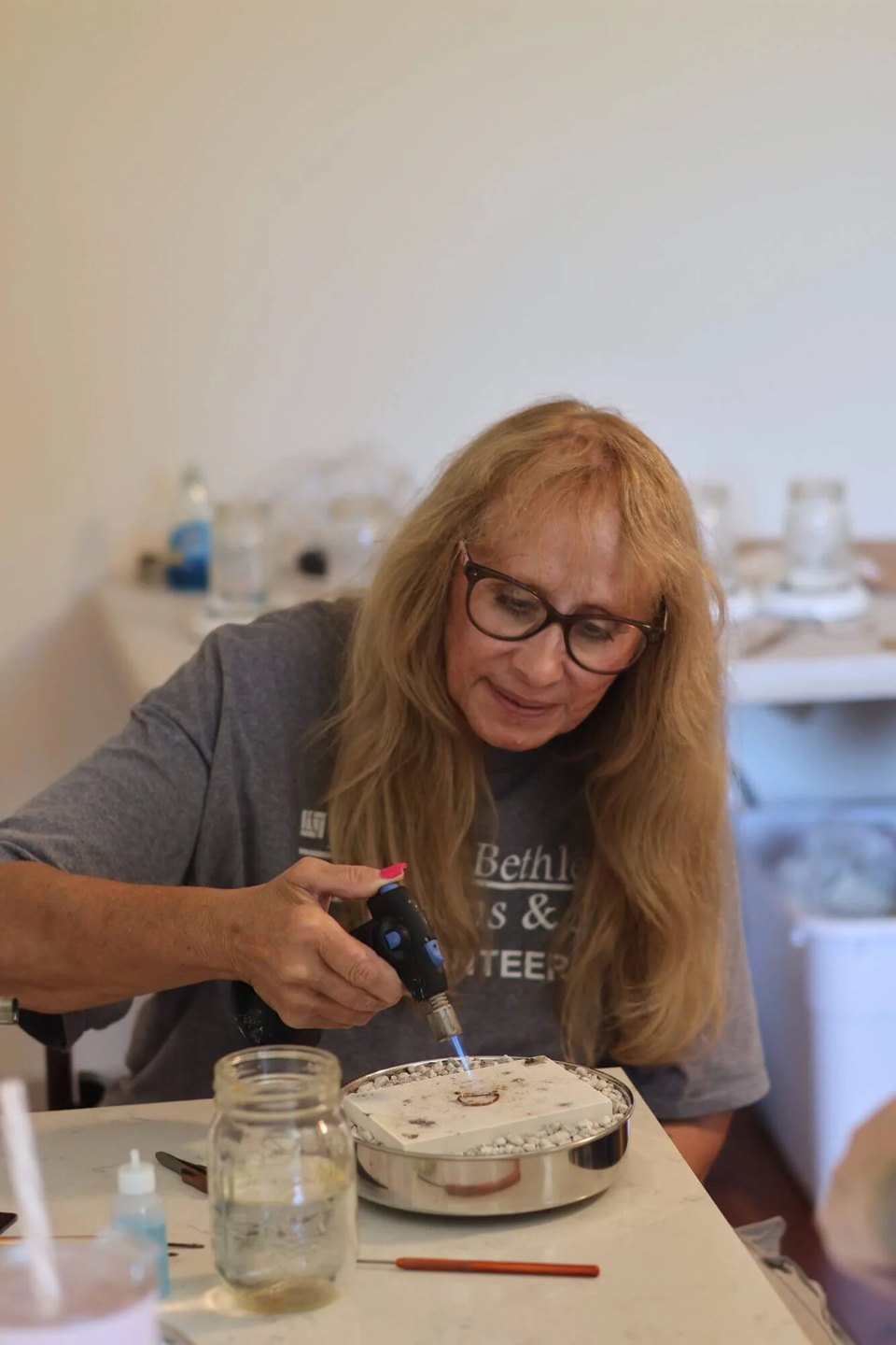 Jewelry making class participant in Bethlehem, PA craft class