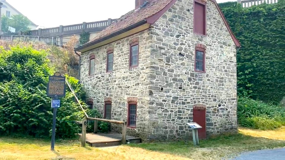 Colonial Industrial Quarter