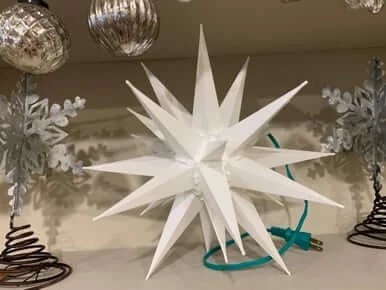 12" Illuminated Moravian Star